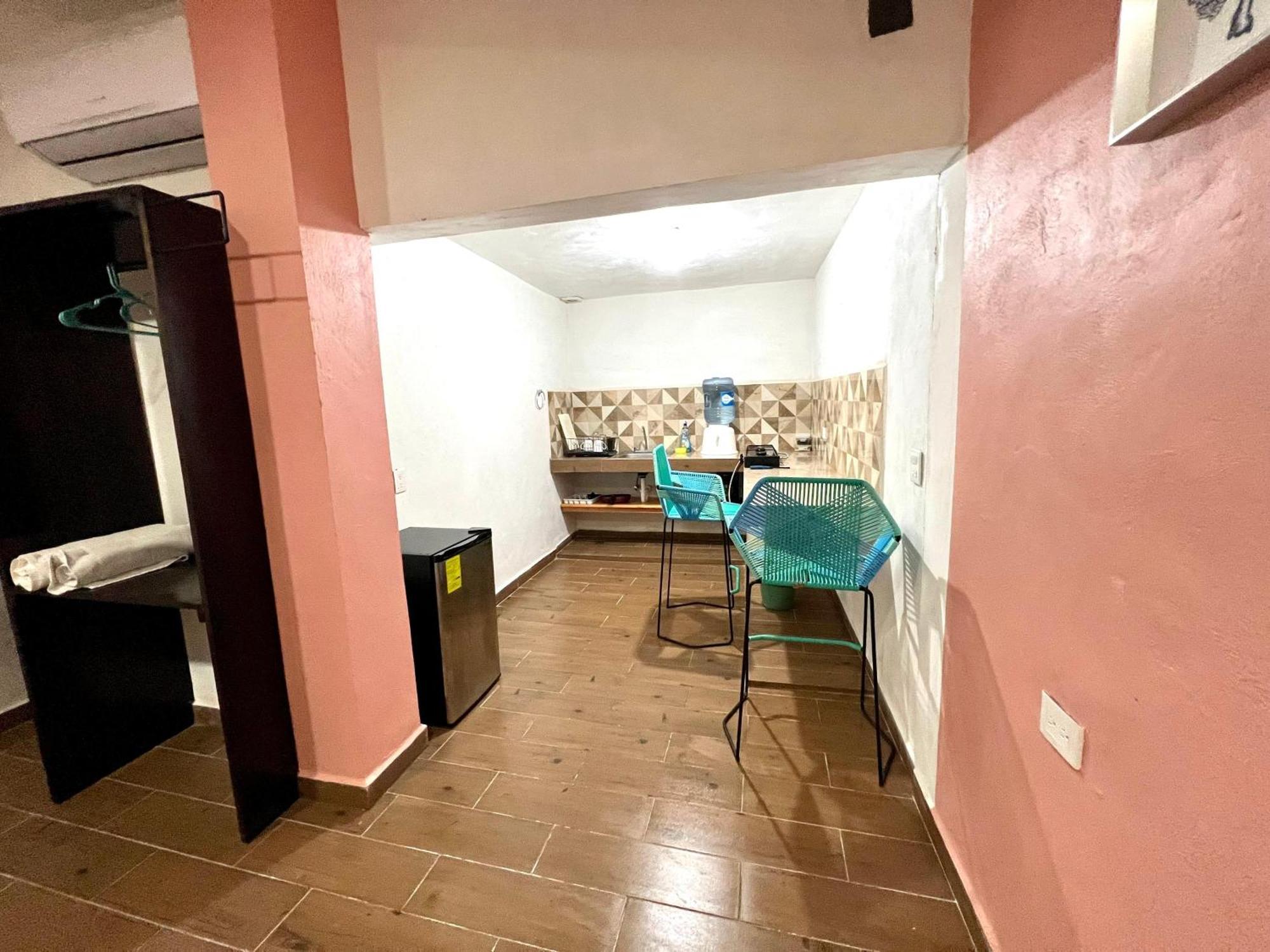 Habitaciones A Dos Calles De Laguna - Renta De Bicicletas Accesibles 巴卡拉尔 外观 照片